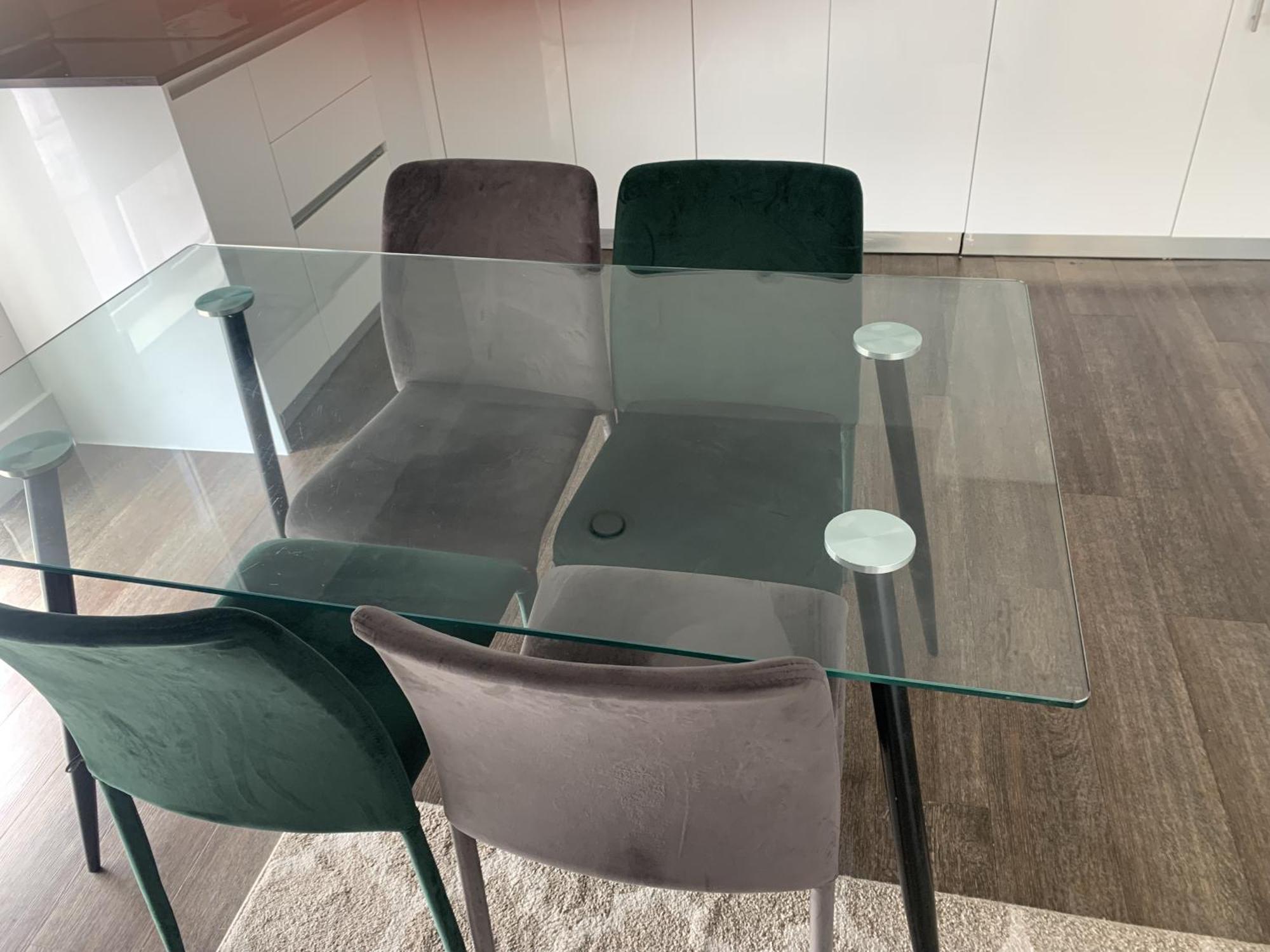 2 Bedroom 2 Bath 1 Ensuite In Roya Asenal Beautiful Views & Parking 伦敦 外观 照片