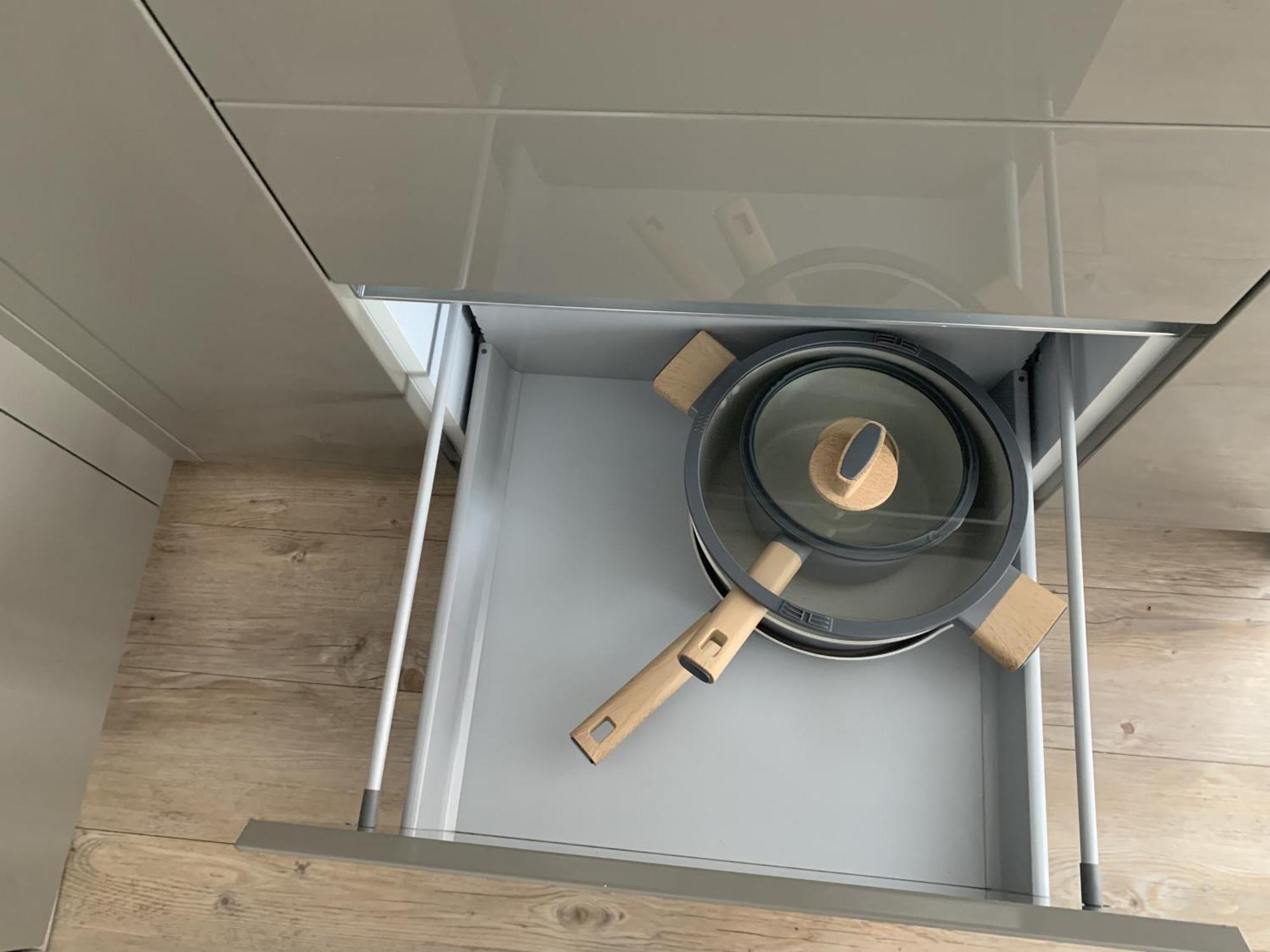 2 Bedroom 2 Bath 1 Ensuite In Roya Asenal Beautiful Views & Parking 伦敦 外观 照片